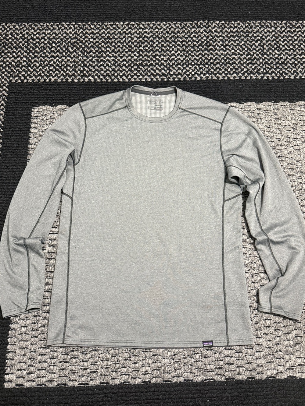 Patagonia Capilene Midweight Baselayer Crew Men’s M Long Sleeve Gorpcore Outdoor